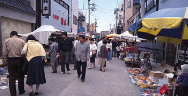 輪島朝市